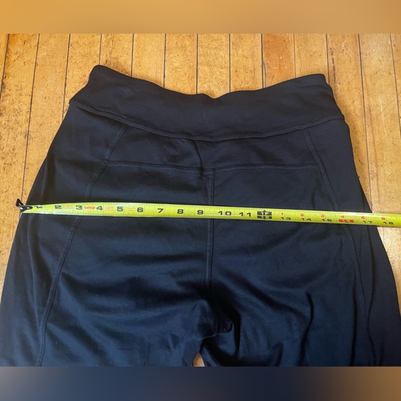 Bench | Capris - Picture 10 of 12